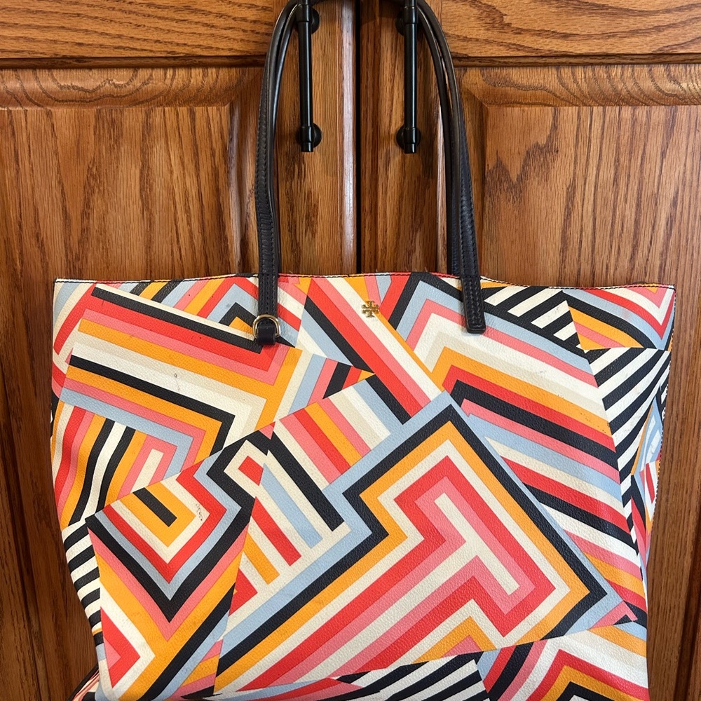 Tory Burch  Kerrington LARGE Multicolor Geometric Tote Bag
